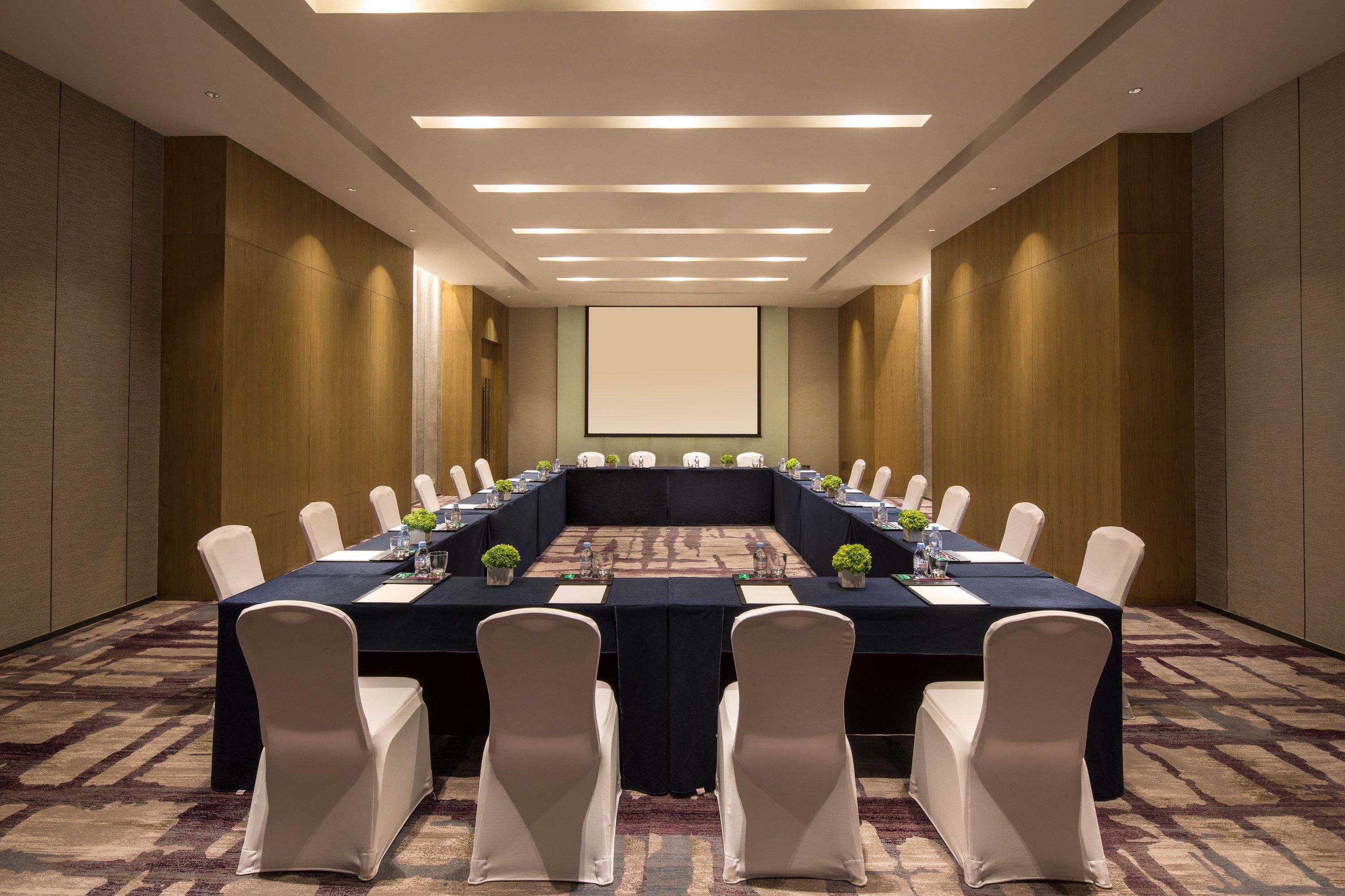 Hotel Crowne Plaza Qingdaoorientalmoviemetropolis By Ihg Exterior foto