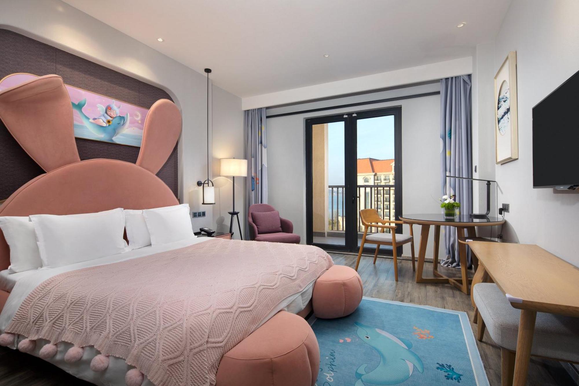 Hotel Crowne Plaza Qingdaoorientalmoviemetropolis By Ihg Exterior foto